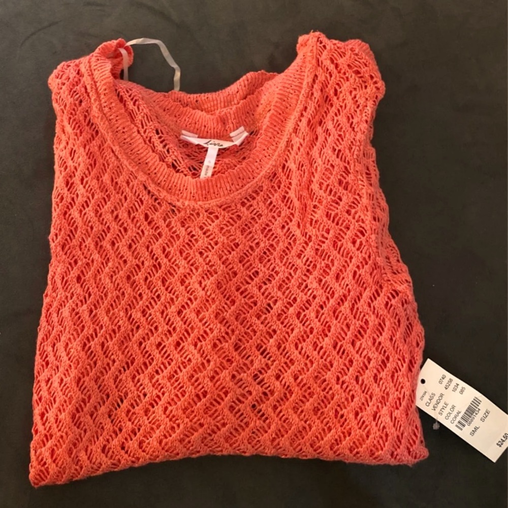 Coral women’s Kirra sweater crochet style. Small.